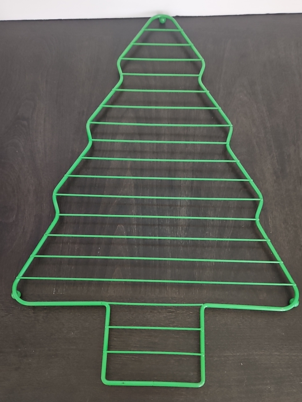 Green Metal Tree Shaped Baking Cooling Rack